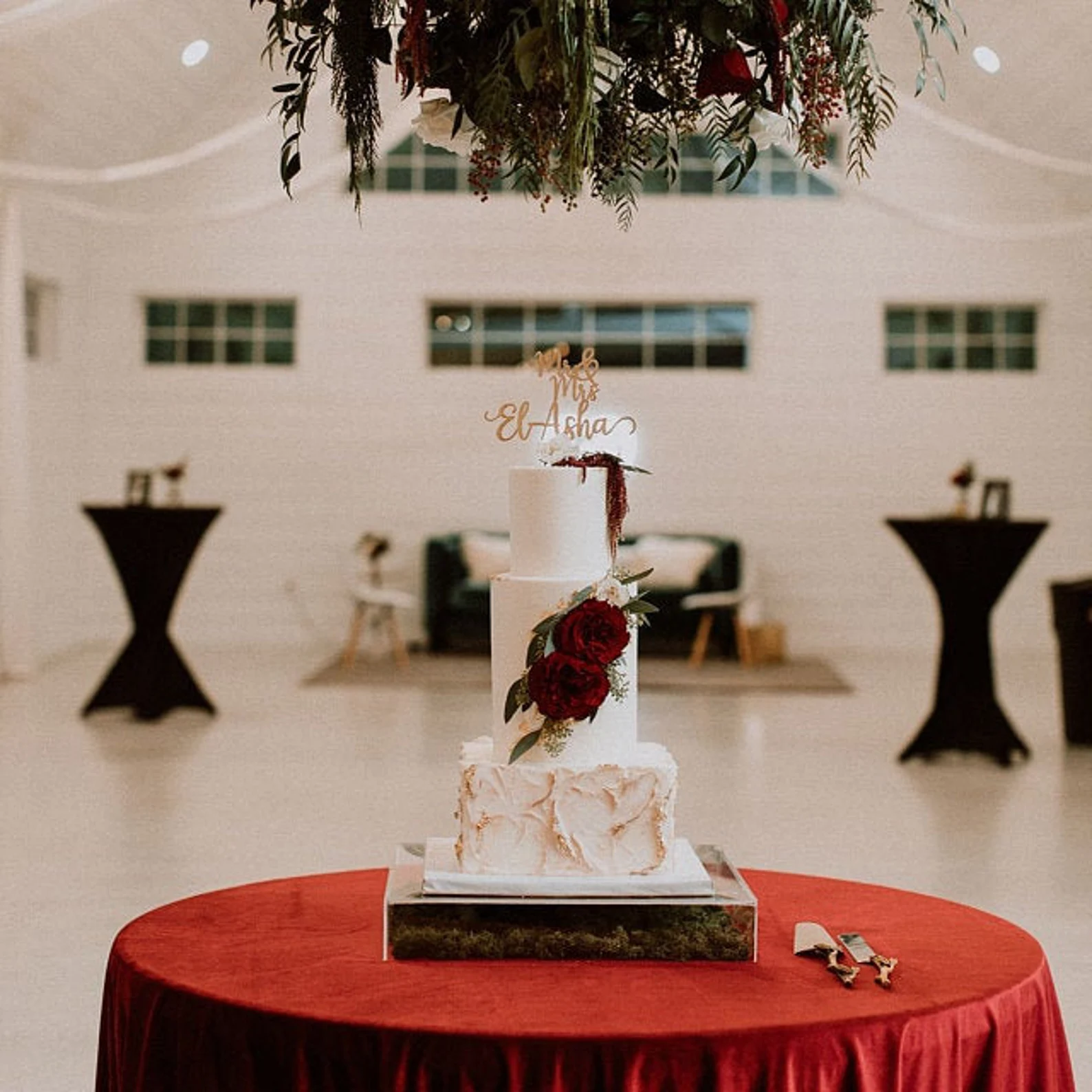 Cake Riser Clear - Clear Cake Stand - Cake Pedestal Acrylic - Acrylic Wedding Cake Riser